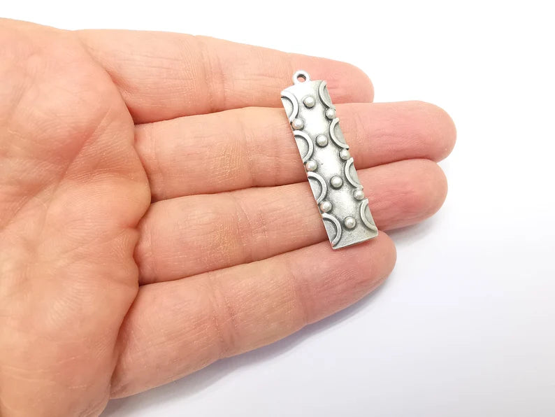 Silver Dangle Charms, Boho Charms, Rustic Charms, Earring Charms, Silver Pendant, Necklace Parts, Antique Silver Plated 42x11mm G35106