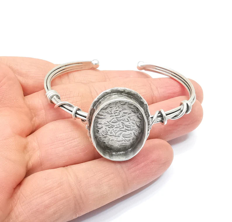 Wire Wrapped Bracelet Bezel, Wrap Cuff Resin Blank, Wristband Base, Cabochon Mounting, Adjustable Antique Silver Plated Brass 25x18mm G34890