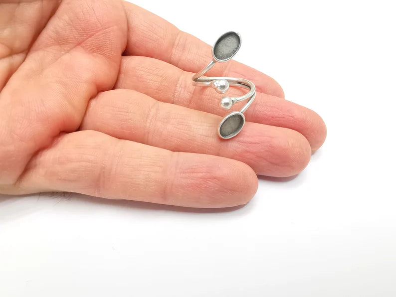 Wrap Ring Setting, Cabochon Blank, Resin Bezel, inlay Mounting, Epoxy Base, Ring Frame, Adjustable Antique Silver Plated Brass 8x6mm G34892