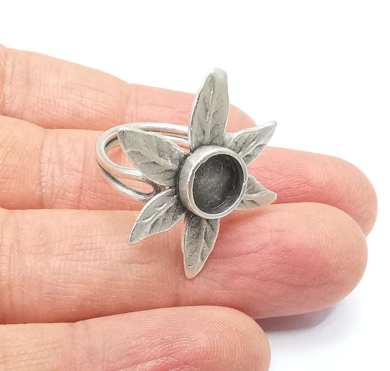 Leaf Ring Setting, Cabochon Blank, Resin Bezel, inlay Mounting, Epoxy Base, Ring Frame, Adjustable Antique Silver Plated Brass 8mm G34900