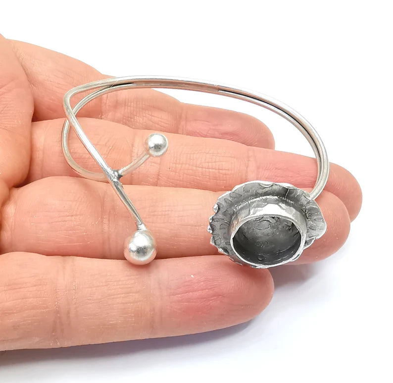 Wire Wrapped Bracelet Bezel, Wrap Cuff Resin Blank, Wristband Base, Cabochon Mountings, Adjustable Antique Silver Plated Brass (12mm) G34901