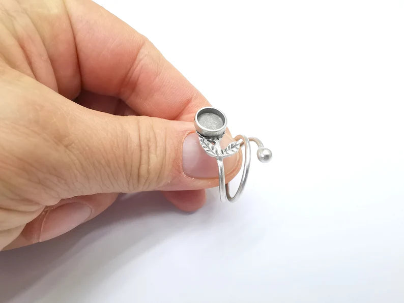 Wrap Leaf Ring Setting, Cabochon Blank, Resin Bezel, inlay Mounting, Epoxy Frame Base, Adjustable Antique Silver Plated Brass 8mm G34902