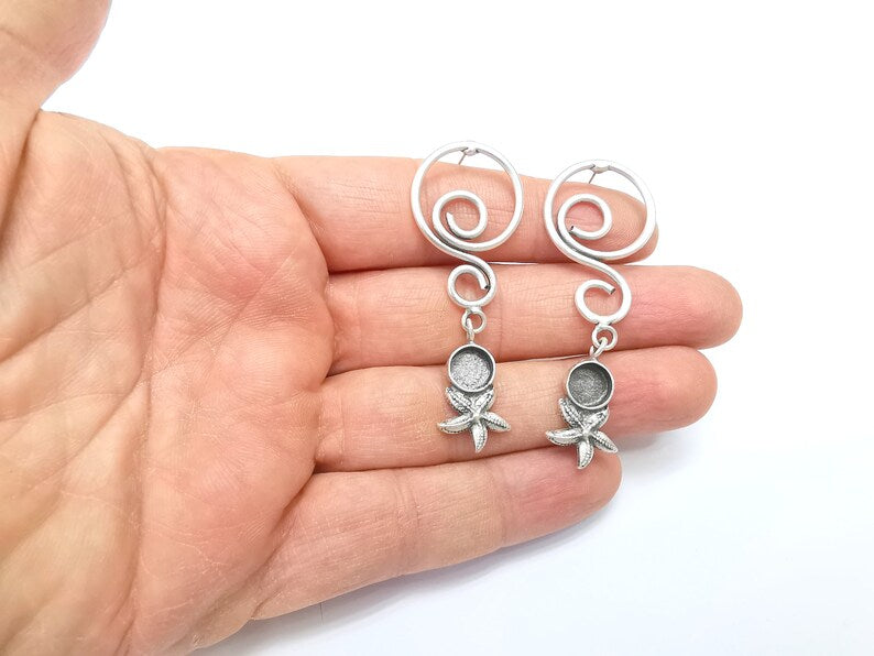 Starfish Earring, Dangle Earring Blank, Ear Base, Wire Earring, Earring Bezel, Mountings, Antique Silver Plated Brass (8mm blanks) G34914