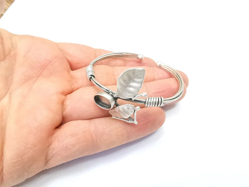 Leaf Bracelet Blank, Wire Wrapped Cuff, Bangle Bezel, Resin Blank, Wristband Cabochon Base, Adjustable Antique Silver Brass (11x8mm) G34926