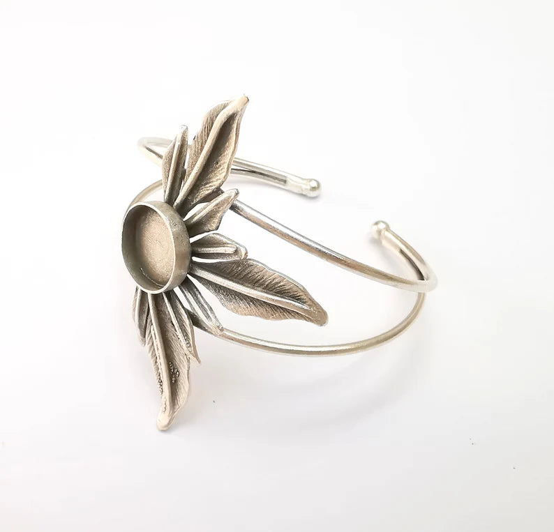 Leaf Bracelet Blank, Wire Wrapped Cuff, Bangle Bezel, Resin Blank, Wristband Cabochon Base, Adjustable Antique Silver Brass (14mm) G34935