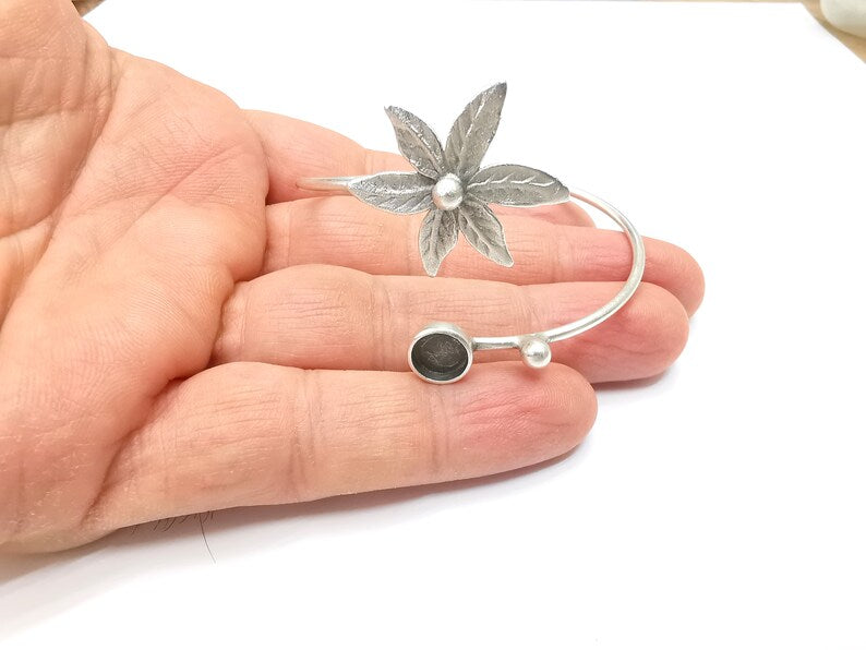 Leaf Bracelet Blank, Wire Wrapped Cuff, Bangle Bezel, Resin Blank, Wristband Cabochon Base, Adjustable Antique Silver Brass (8mm) G34939