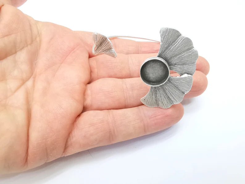 Leaf Bracelet Blank, Wire Wrapped Cuff, Bangle Bezel, Resin Blank, Wristband Cabochon Base, Adjustable Antique Silver Brass (14mm) G34942