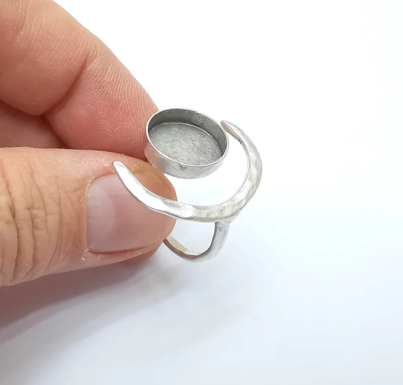 Crescent Ring Setting, Moon Ring, Celestial Ring, Cabochon Blank, Resin Bezel Frame, Adjustable Antique Silver Plated Brass 14mm G34955