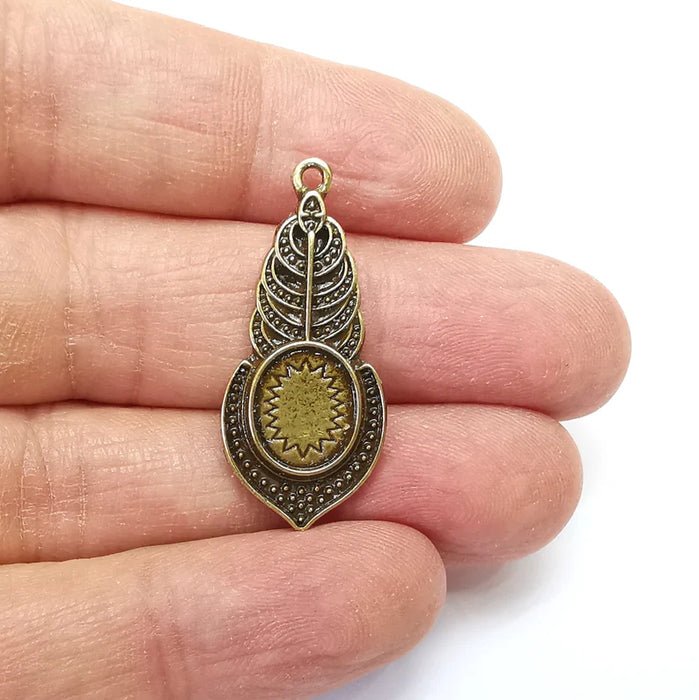 Bronze Pendant Blank, Cabochon Bezel, Locket Pendant Base, inlay Mountings, Resin Necklace, Antique Bronze Plated (11x9mm blank) G35128