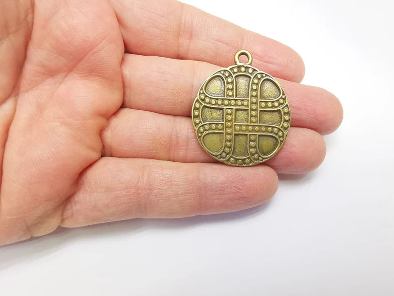 Bronze Pendant, Bronze Charms, Earring Charms, Dangle Pendant, Locket Pendant, Necklace Pendant, Antique Bronze Plated Metal 39x33mm G35141