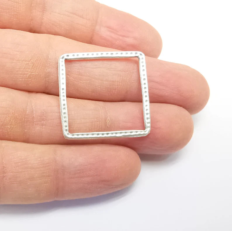 5 Silver Square Connector, Geometric Findings, Jewelry Parts, Silver Necklace Component, Antique Silver Plated Metal Findings (27mm) G35143