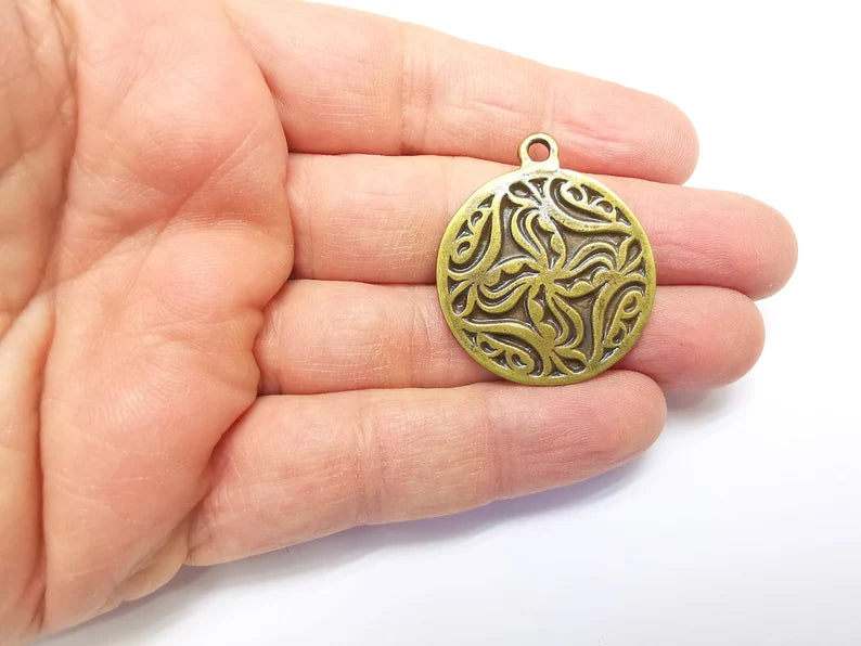 Bronze Pendant, Bronze Charms, Earring Charms, Dangle Pendant, Locket Pendant, Necklace Pendant, Antique Bronze Plated Metal 38x32mm G35149