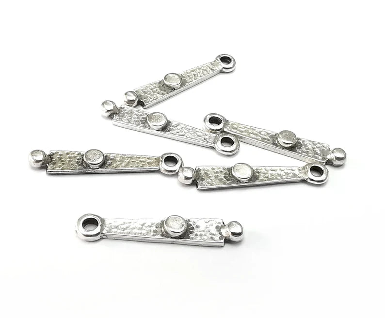 10 Stick Charms, Dangle Charms, Hammered Antique Silver Plated (22x4mm) G34989