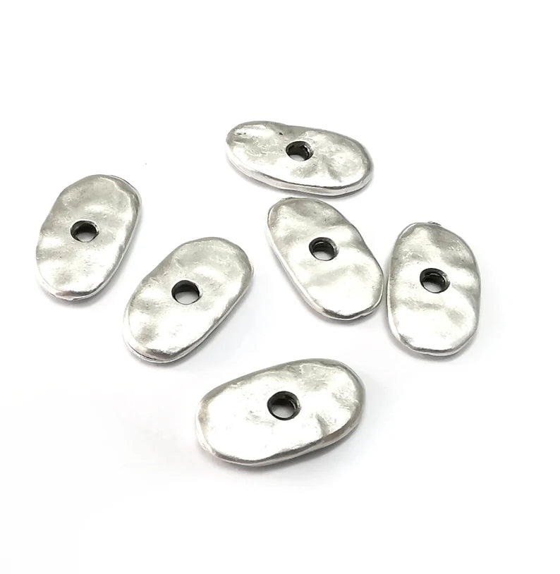 5 Hammered Disc, Middle Hole Charms, Oval Antique Silver Plated Charms (16x9mm) G34991