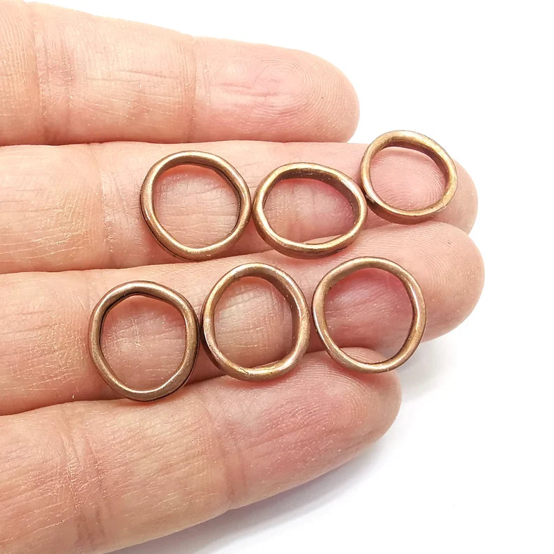 10 Rondelle Beads, Connector, Copper Hoops , Bracelet Beads, Round Beads, Necklace Beads, Antique Copper Plated Metal 15mm G35167