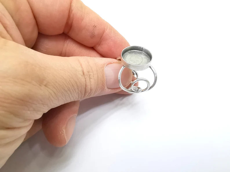 Wrap Ring Setting, Cabochon Blank, Resin Bezel, inlay Mounting, Epoxy Base, Ring Frame, Adjustable Antique Silver Plated Brass 14mm G34996