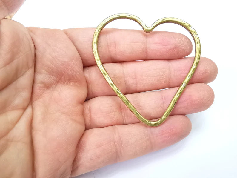 Big Heart Pendant, Large Heart, Hollow Heart Earring, Heart Frame, Heart Locket, Heart Medallion, Antique Bronze Plated Metal 66x61mm G35001