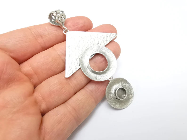 Silver Pendant Blank, Cabochon Bezel, Locket Pendant Base, inlay Mountings, Resin Necklace, Antique Silver Plated Brass (8mm blank) G35027