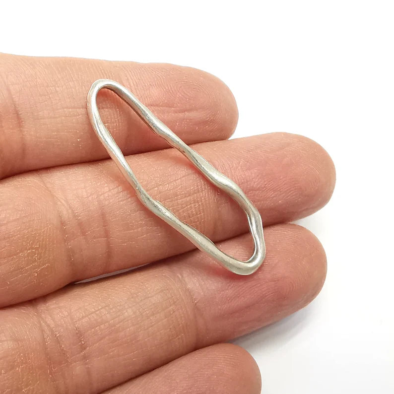 2 Oval Connector, Oval Jewelry Parts, Silver Bracelet Component, Antique Silver Findings, Antique Silver Plated Metal (42x14mm) G35037