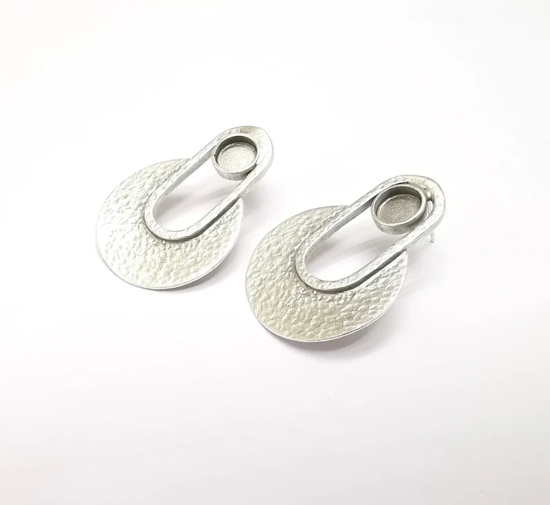 Silver Earring Base, Earring Blank, Ear Settings Bezel, Resin Blank, Cabochon Mountings, Antique Silver Plated Brass (8mm blanks) G35047