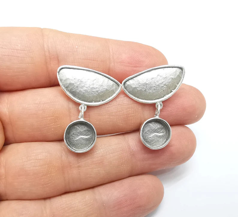 Silver Earring Base, Earring Blank, Ear Settings Bezel, Resin Blank, Cabochon Mountings, Antique Silver Plated Brass (10mm blanks) G35048