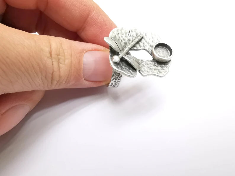 Dragonfly Ring Setting, Cabochon Blank, Resin Bezel, Round Ring Mounting, Epoxy Frame, Adjustable Antique Silver Plated Brass 8mm G35220