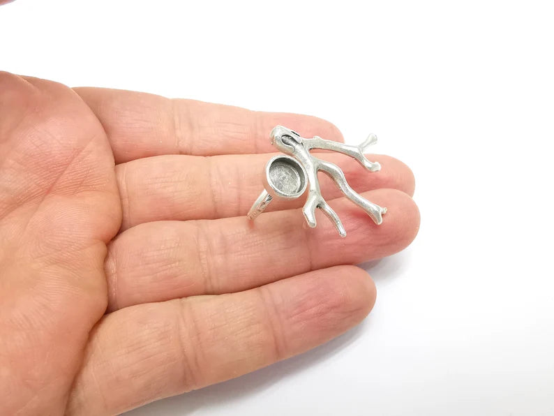 Tree Branch Ring Setting, Cabochon Blank, Resin Bezel, Round Ring Mounting, Epoxy Frame, Adjustable Antique Silver Plated Brass 8mm G35222