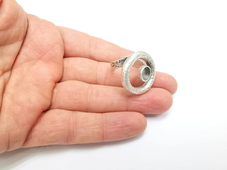 Circled Ring Setting, Cabochon Blank, Resin Bezel, Ring Mounting, Epoxy Frame, Adjustable Antique Silver Plated Brass 8mm G35237