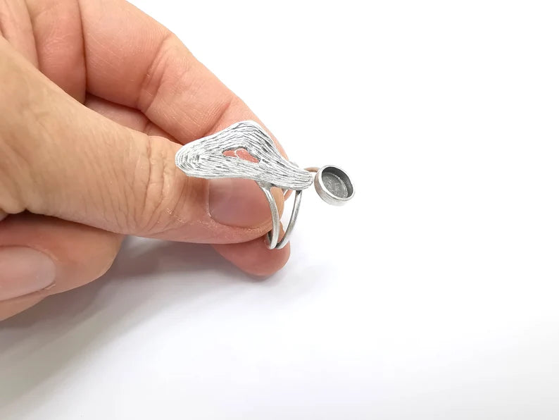 Silver Ring Setting, Cabochon Blank, Resin Bezel, Round Ring Mounting, Epoxy Frame Base, Adjustable Antique Silver Plated Brass 8mm G35247