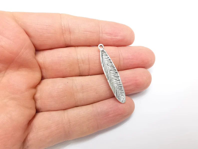 2 Feather Charms, Boho Charms, Leaf Charms, Dangle Earring Charms, Silver Pendant, Necklace Parts, Antique Silver Plated 40x8mm G35072