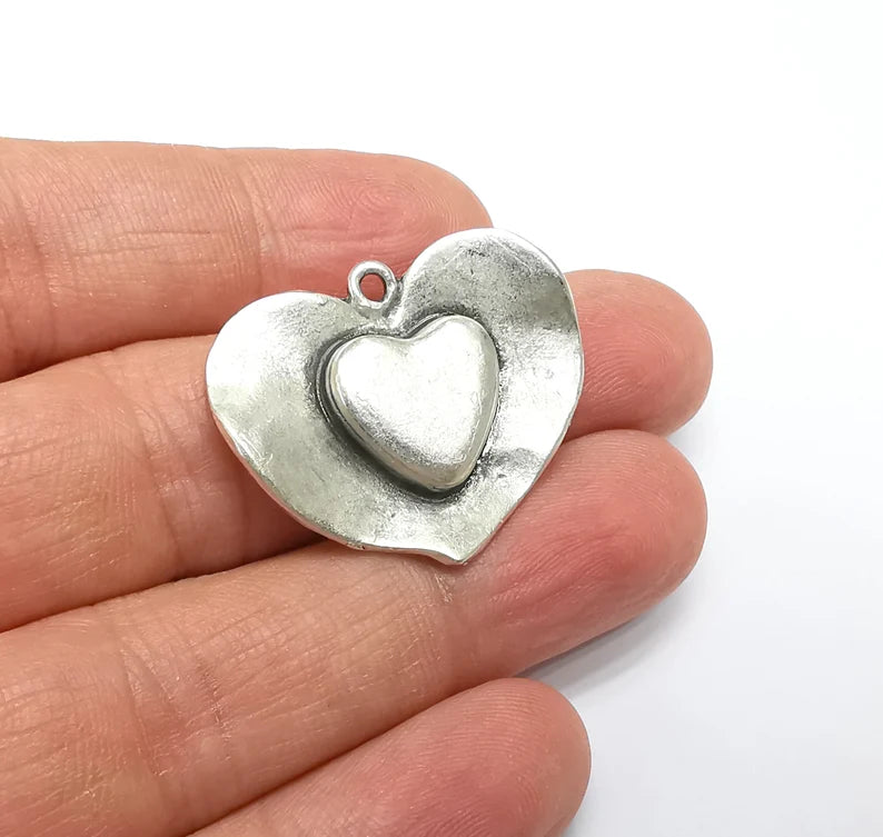 Heart Charms, Boho Charms, Love Charms, Dangle Earring Charms, Silver Pendant, Necklace Parts, Antique Silver Plated 34x27mm G35075