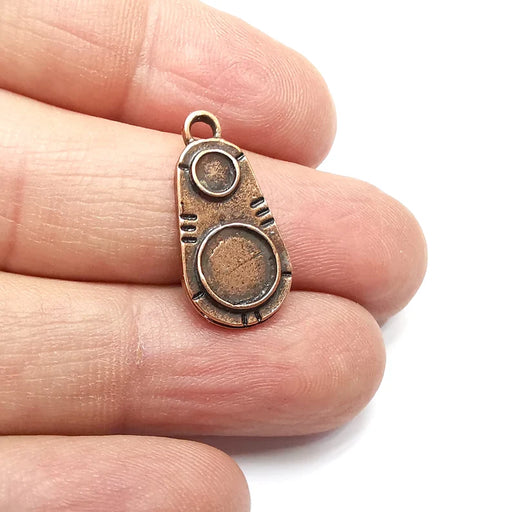 2 Copper Pendant Blank, Cabochon Bezel, Locket Pendant Base, inlay Mountings, Resin Necklace, Antique Copper Plated (8 - 4 mm blank) G35083