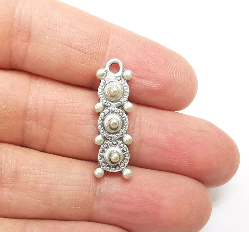 Silver Dangle Charms, Boho Charms, Rustic Charms, Earring Charms, Silver Pendant, Necklace Parts, Antique Silver Plated 29x9mm G35091