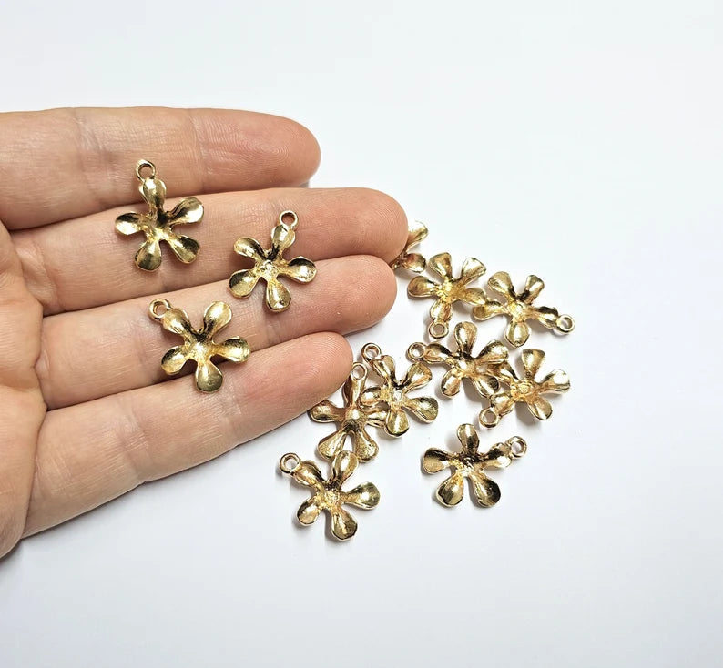 Flower Charms Raw Brass Plated Charms (20x17mm) G35257