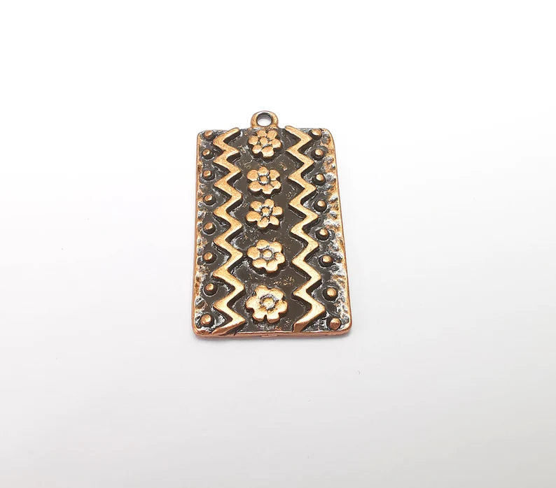 Copper Mystic Charms, Baroque Charms, Ethnic Earring Charms, Copper Rustic Pendant, Necklace Parts, Antique Copper Plated 35x20mm G35093