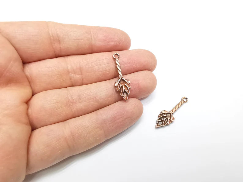 5 Copper Charms, Boho Charms, Dangle Charms, Earring Charms, Rustic Charms, Necklace Parts, Antique Copper Plated 30x9mm G35098