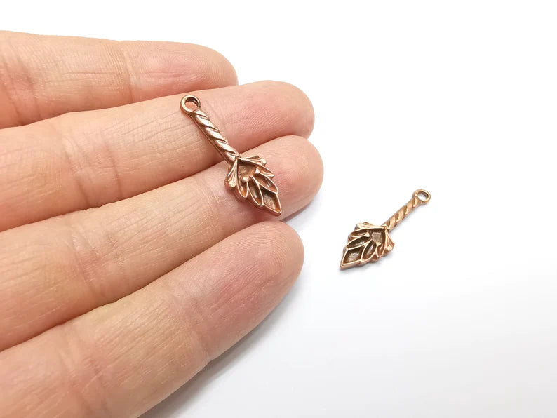 5 Copper Charms, Boho Charms, Dangle Charms, Earring Charms, Rustic Charms, Necklace Parts, Antique Copper Plated 30x9mm G35098