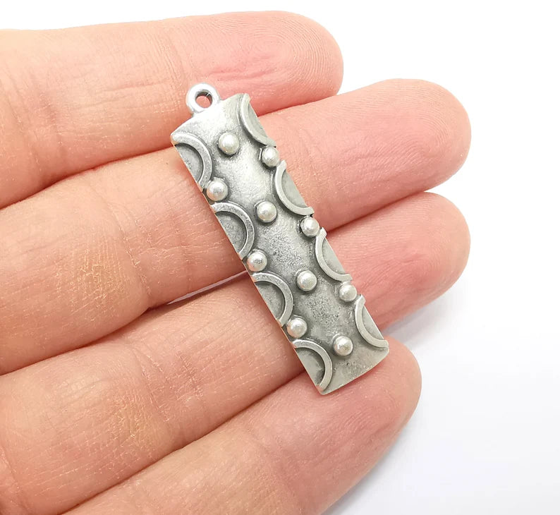 Silver Dangle Charms, Boho Charms, Rustic Charms, Earring Charms, Silver Pendant, Necklace Parts, Antique Silver Plated 42x11mm G35106