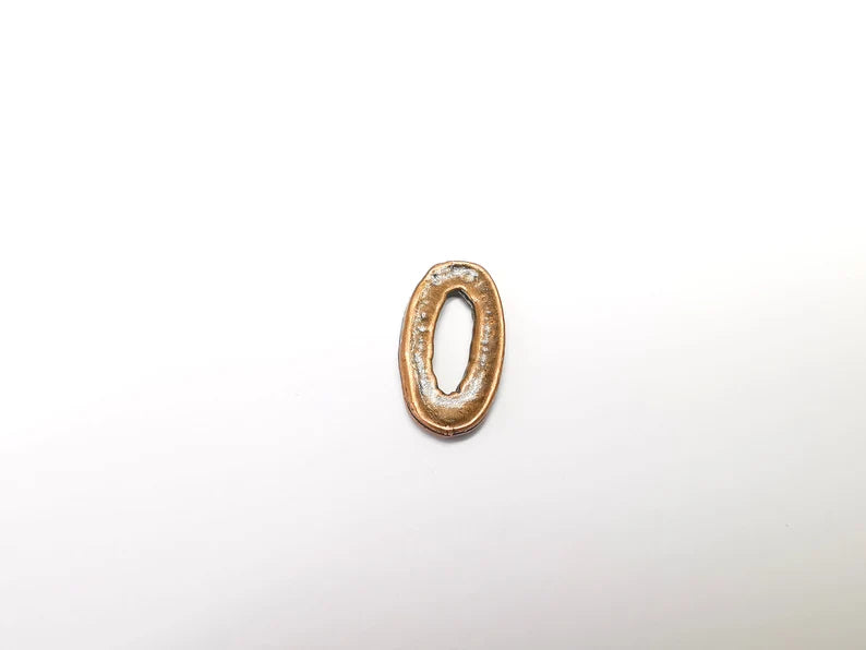 5 Copper Circle Connector, Jewelry Parts, Hammered Bracelet Component, Antique Copper Finding, Antique Copper Plated (25x13mm) G35108