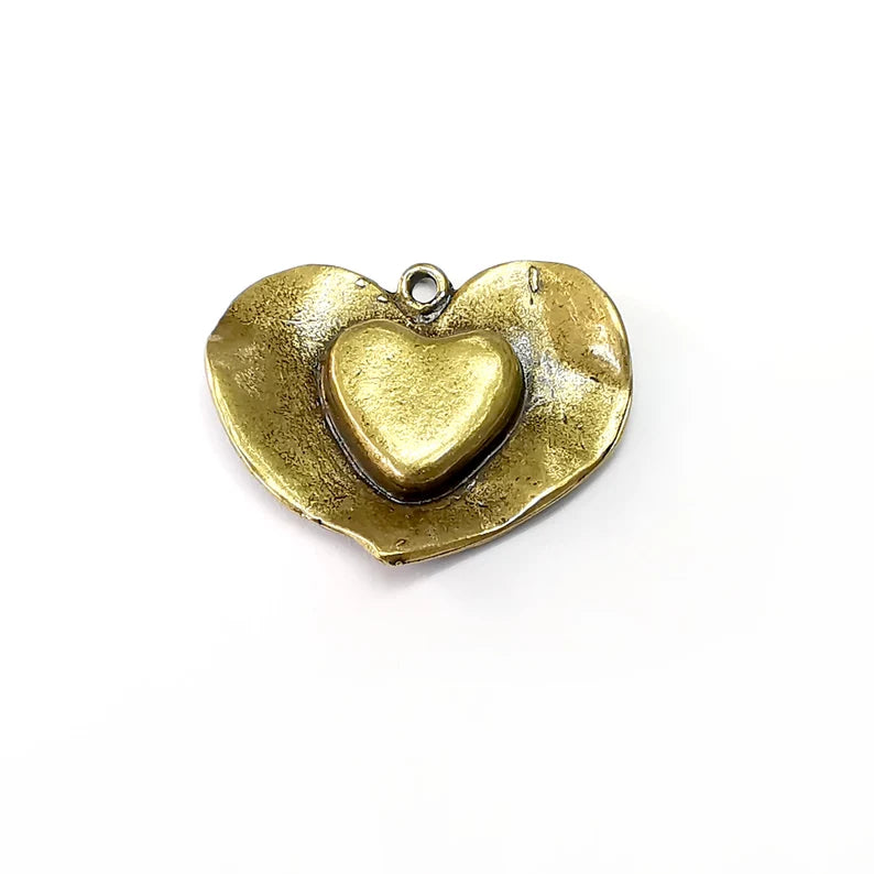Heart Charms, Heart Sheet Charms, Ethnic Earring Charms, Bronze Rustic Pendant, Necklace Parts, Antique Bronze Plated 34x28mm G35117