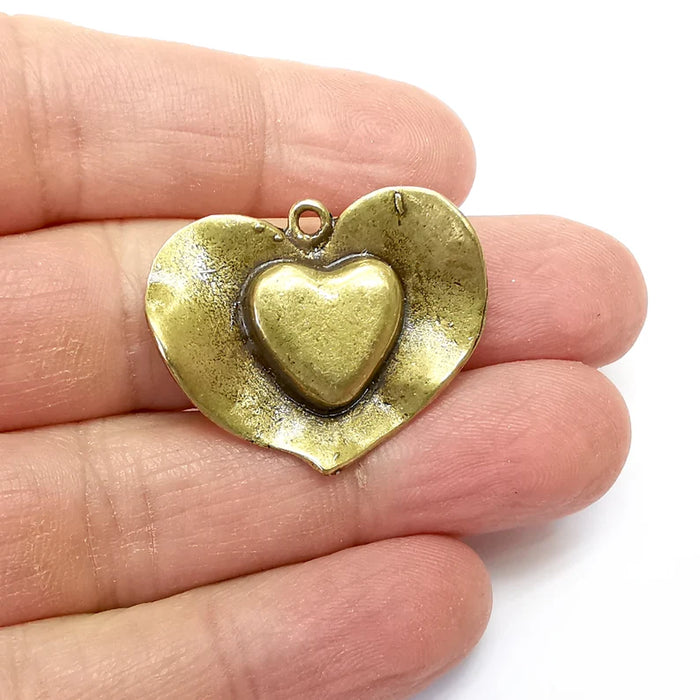 Heart Charms, Heart Sheet Charms, Ethnic Earring Charms, Bronze Rustic Pendant, Necklace Parts, Antique Bronze Plated 34x28mm G35117