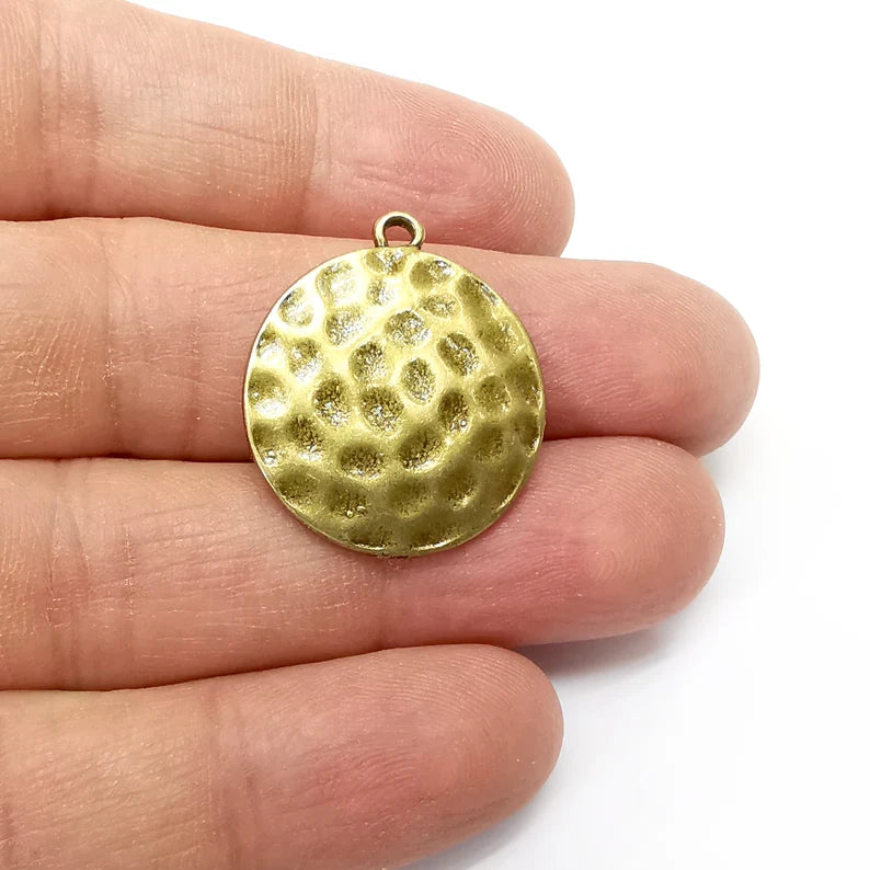 2 Hammered Circle Charms, Curved Charms, Rustic Charms, Earring Charms, Bronze Pendant, Necklace Parts, Antique Bronze Plated 28x25mm G35269