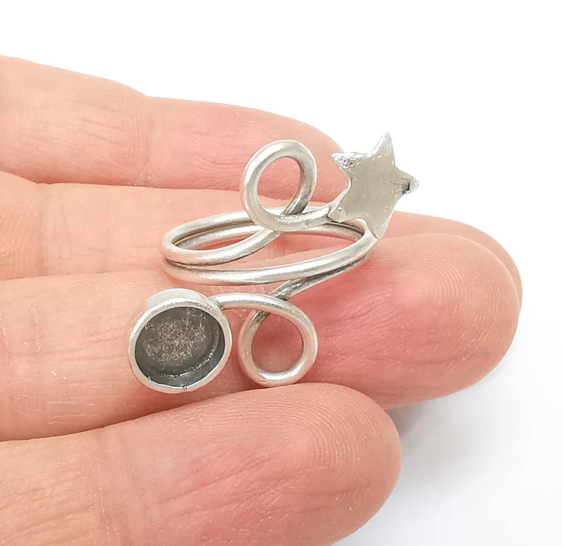 Star Wrap Ring Setting, Cabochon Blank, Resin Bezel, Wire Ring Mounting, Epoxy Frame Base, Adjustable Antique Silver Plated Brass 8mm G35274