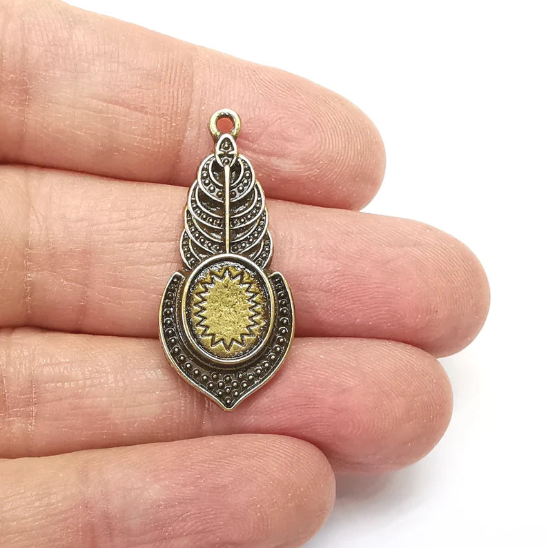 Bronze Pendant Blank, Cabochon Bezel, Locket Pendant Base, inlay Mountings, Resin Necklace, Antique Bronze Plated (11x9mm blank) G35128