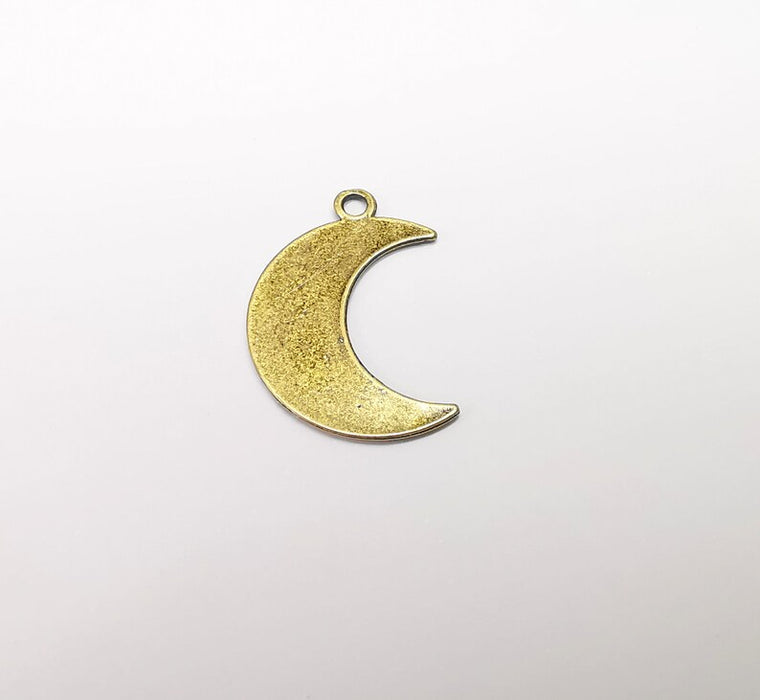 5 Moon Charms, Crescent Charms, Boho Charms, Dangle Earring Charms, Bronze Pendant, Necklace Parts, Antique Bronze Plated 25x17mm G35307