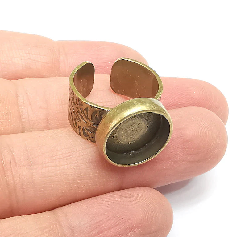 Bronze Ring Setting, Cabochon Blank, Resin Bezel, Round Ring Mounting, Epoxy Frame Base, Adjustable Antique Bronze Plated 14mm G35308