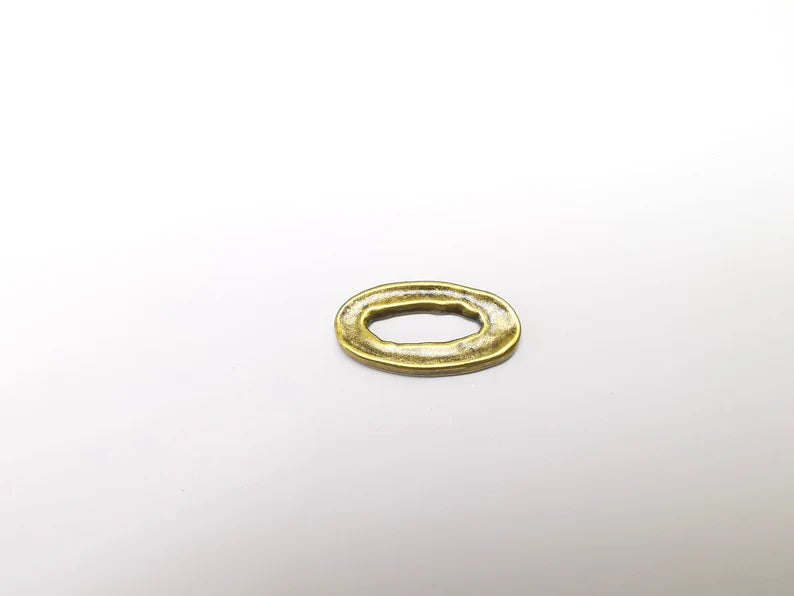 5 Bronze Circle Connector, Jewelry Parts, Hammered Bracelet Component, Antique Bronze Finding, Antique Bronze Plated (25x13mm) G35147