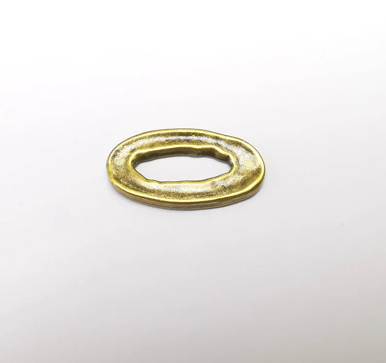 5 Bronze Circle Connector, Jewelry Parts, Hammered Bracelet Component, Antique Bronze Finding, Antique Bronze Plated (25x13mm) G35147