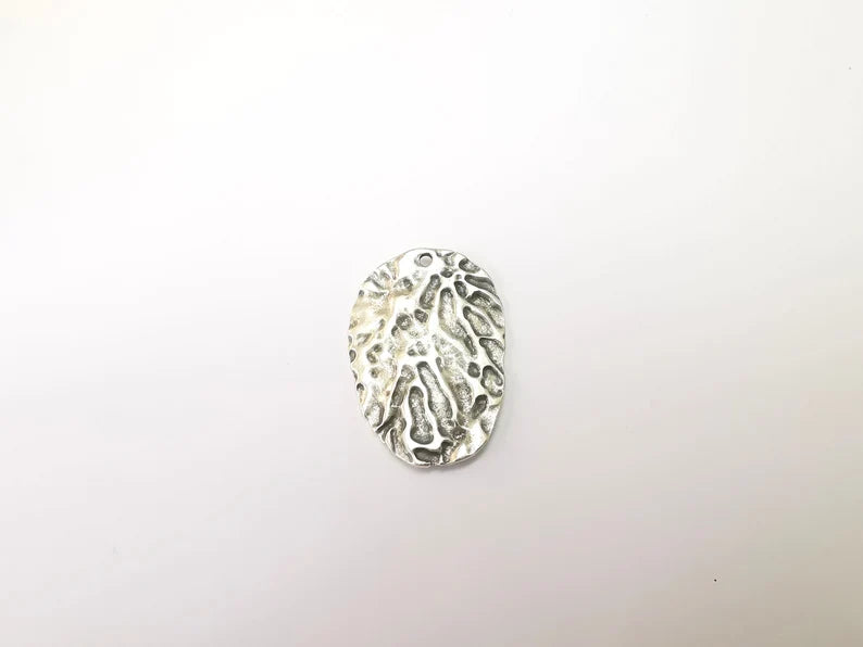 Silver Dangle Charms, Boho Charms, Rustic Charms, Earring Charms, Silver Pendant, Necklace Parts, Antique Silver Plated 37x26mm G35153