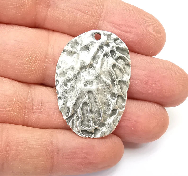 Silver Dangle Charms, Boho Charms, Rustic Charms, Earring Charms, Silver Pendant, Necklace Parts, Antique Silver Plated 37x26mm G35153